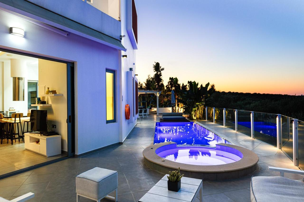 Chara Sensory Luxury Villa With Heated Pool & Gym, By Thinkvilla Panormos  Exterior photo